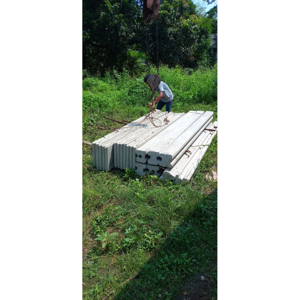 Tiang Pagar Panel Beton