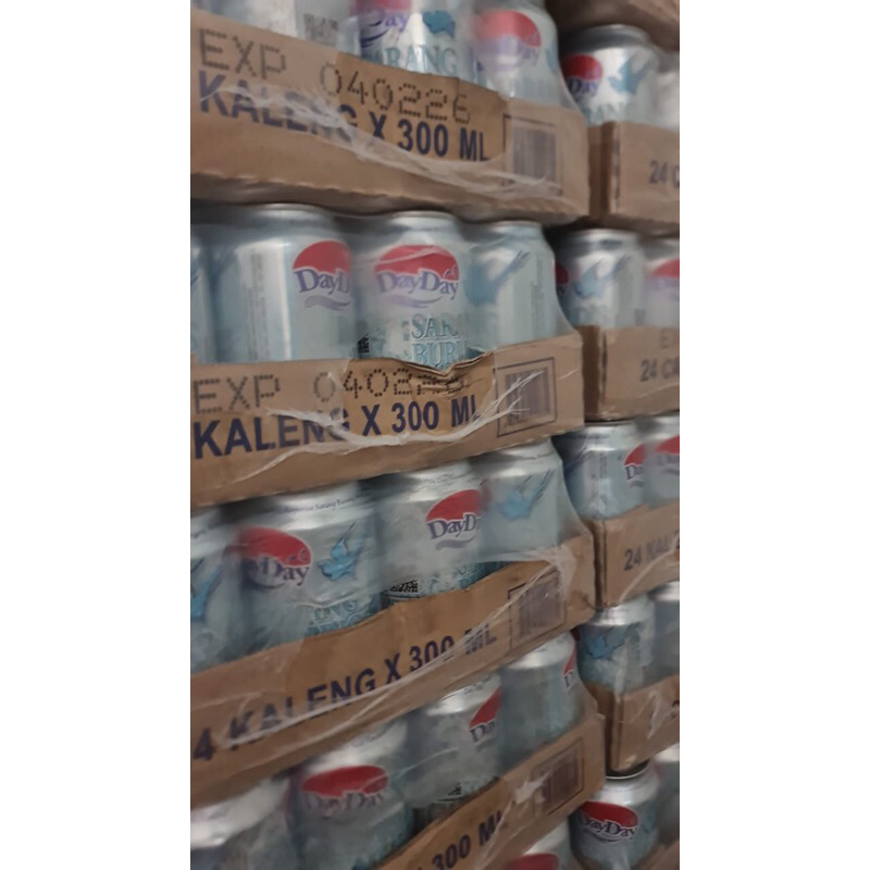 

Minuman Kaleng Dayday Wallet