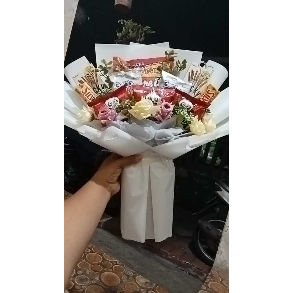 

Bucket snak wisuda/ bucket snack medium