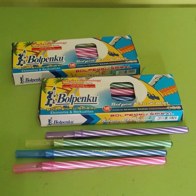 

(12 PCS) Pulpen Bolpoin Bolpenku Lilin Spiral