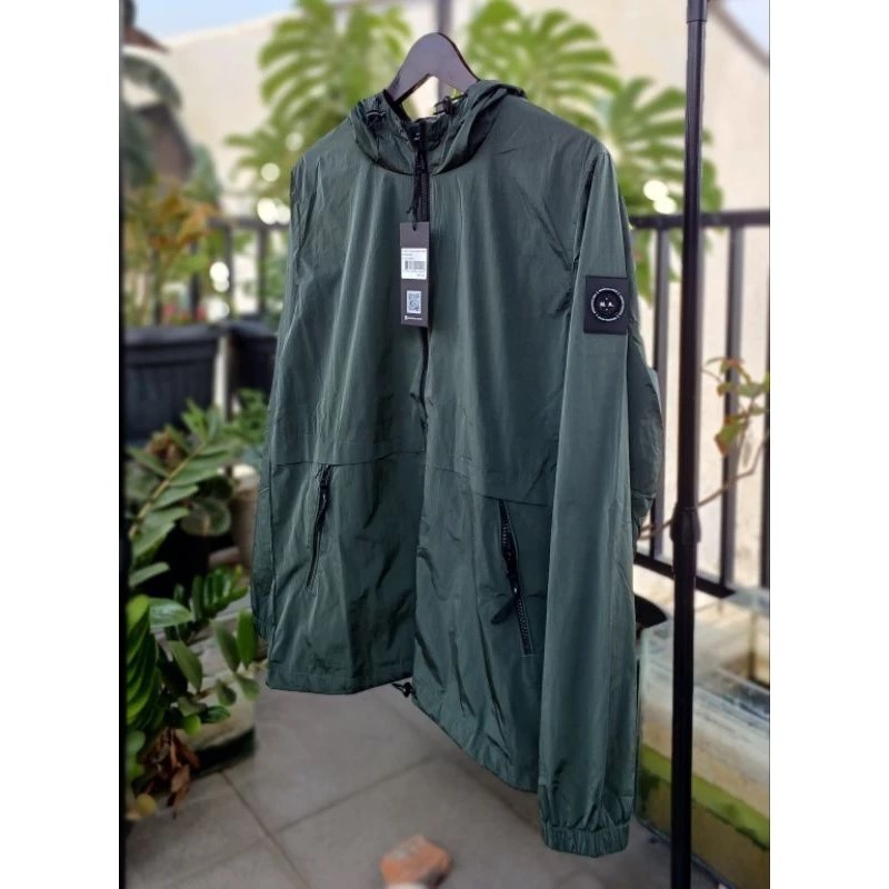 Liquid Nylon Windrunner Marshal Artist Pesto Green
