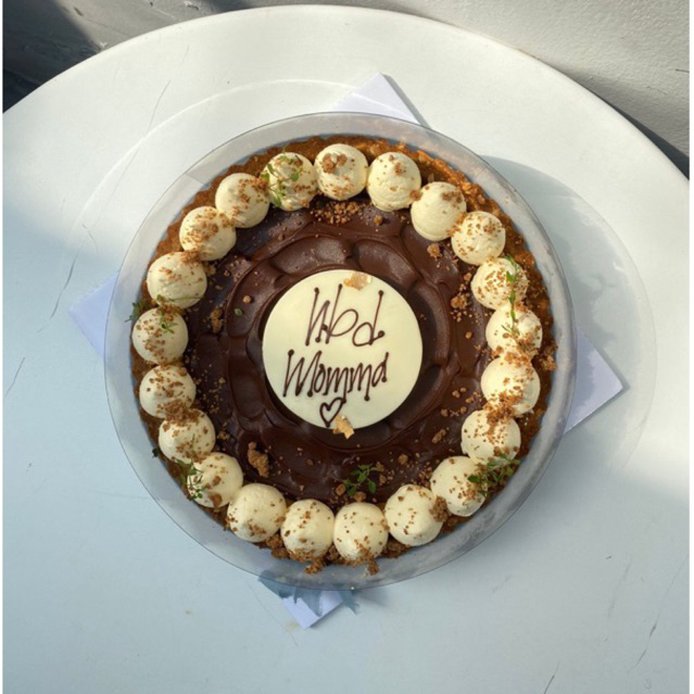 

SHU ARTISANS - WHOLE NUTELLA CHEESE PIE - KUE ULANG TAHUN
