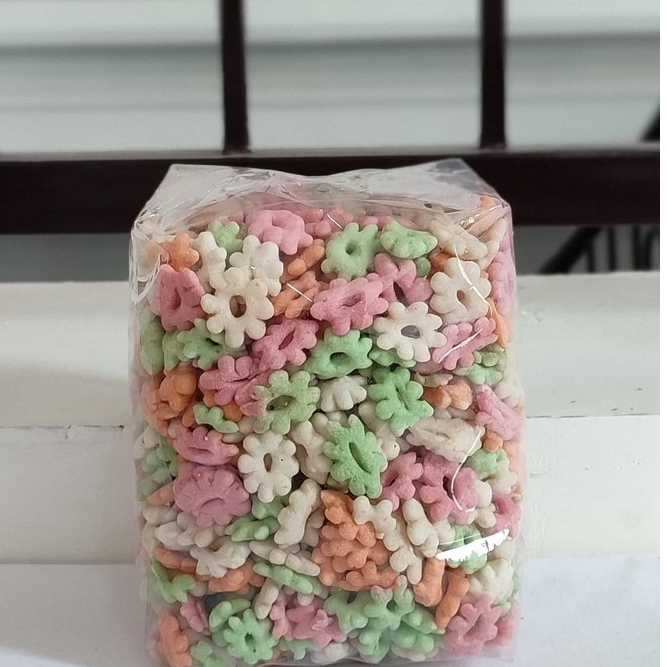 

Grosir Snack Ajisan Sakura Warrna Warni Gurih Murah