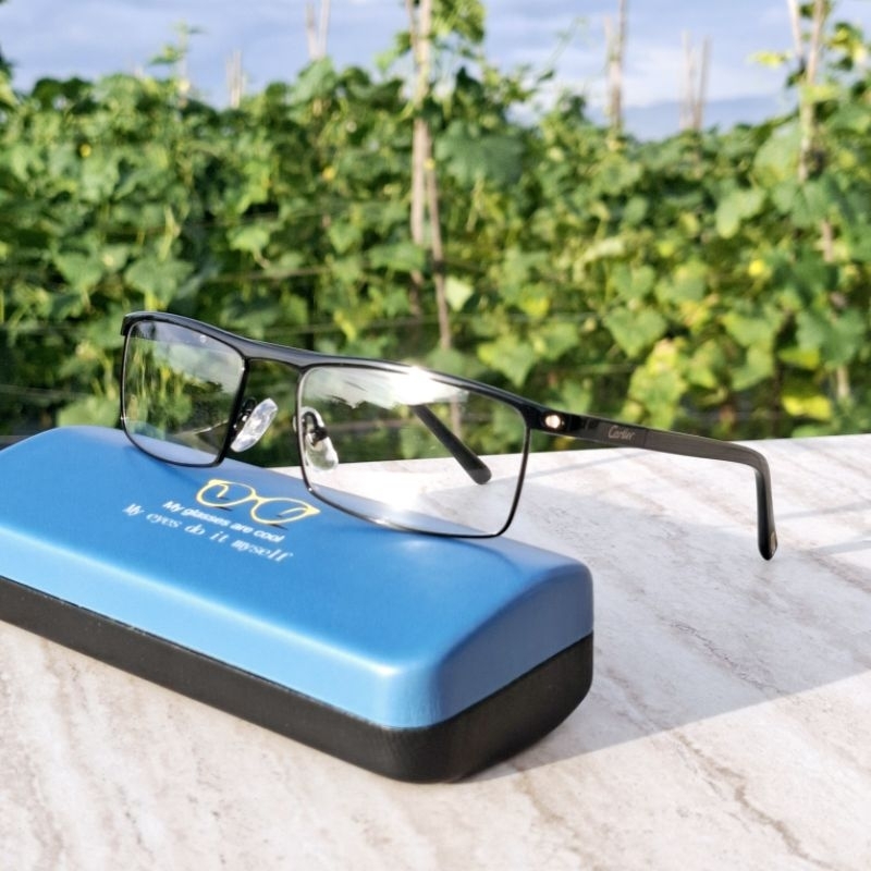 kacamata minus photocromic bluecromic frame full titanium