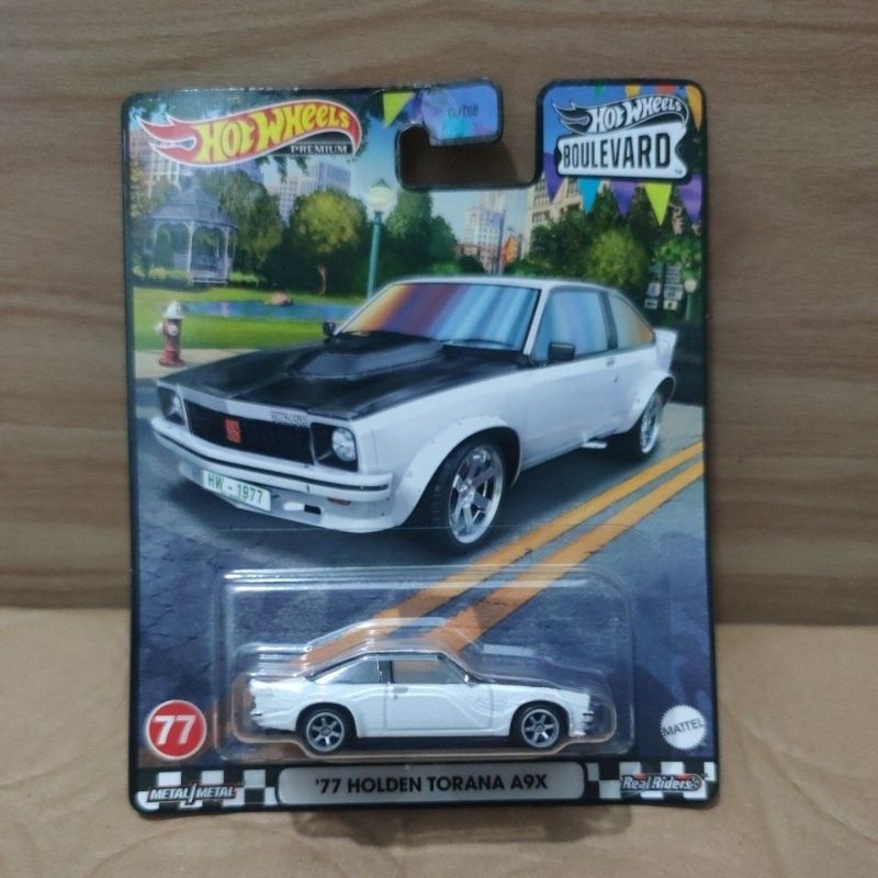 HOT WHEELS '77 HOLDEN TORANA A9X BOULEVARD HOT WHEELS