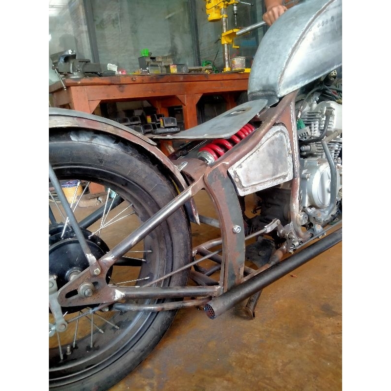 Rangka Bobber Chopper Softail subframe