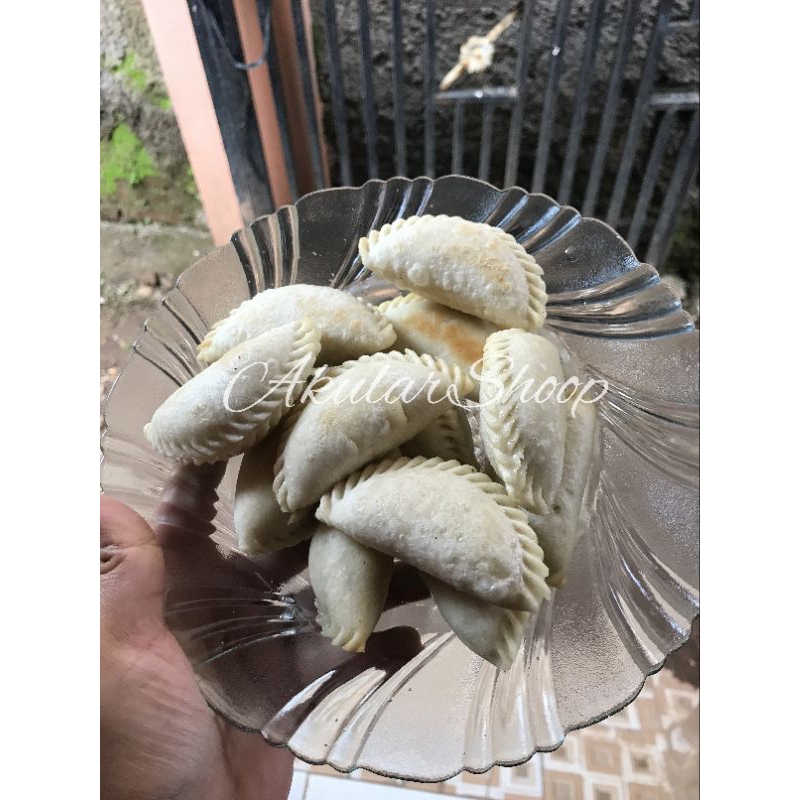 

Cireng Isi Suwir Ayam & Isi Kacang