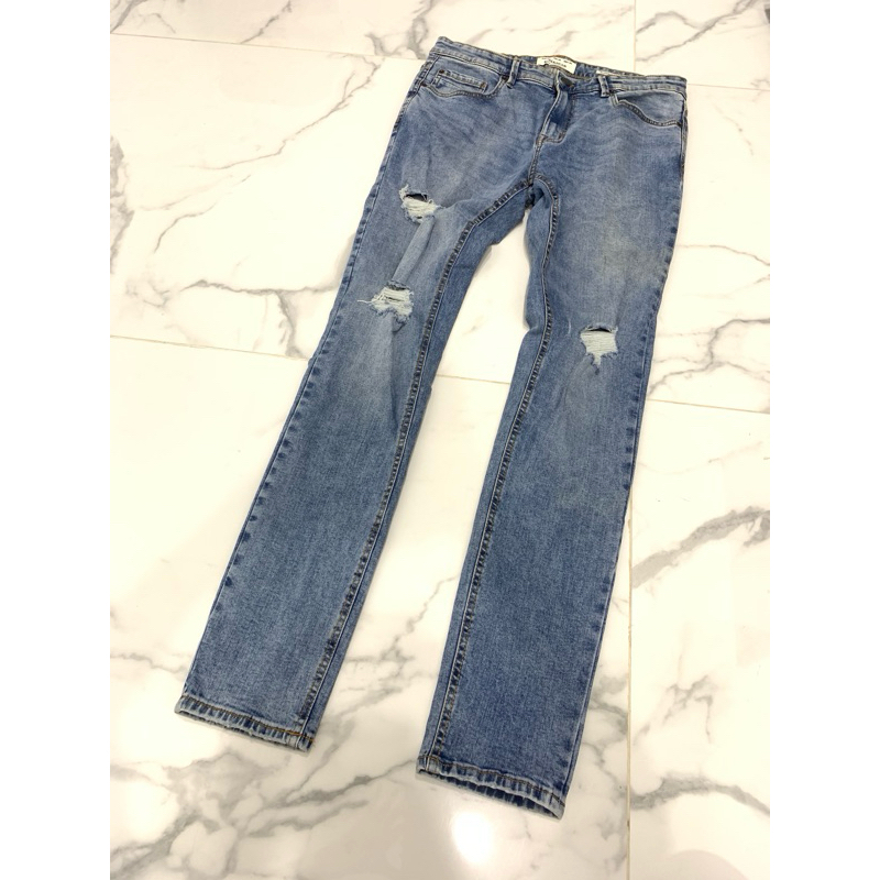Preloved Celana Panjang Pria Super Skinny Brand Original Pull & Bear