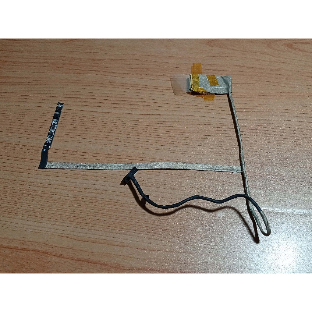 Flexible LCD dan Camera Laptop Samsung 270E NP270E4V
