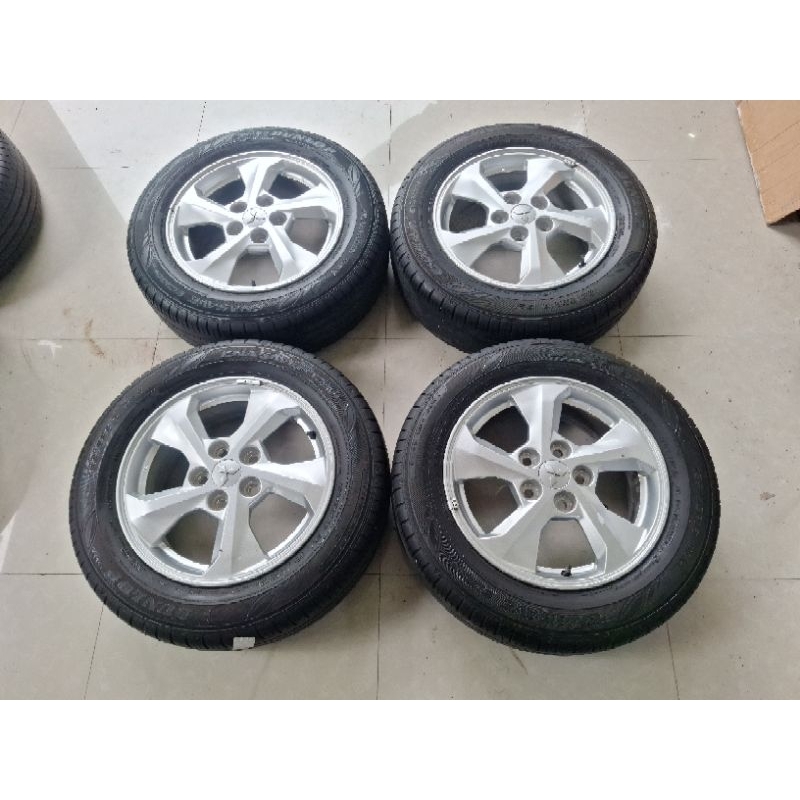 Velg Mobil Bekas Copotan Ste Xpander Ring 16 Lubang 5 Plus Ban