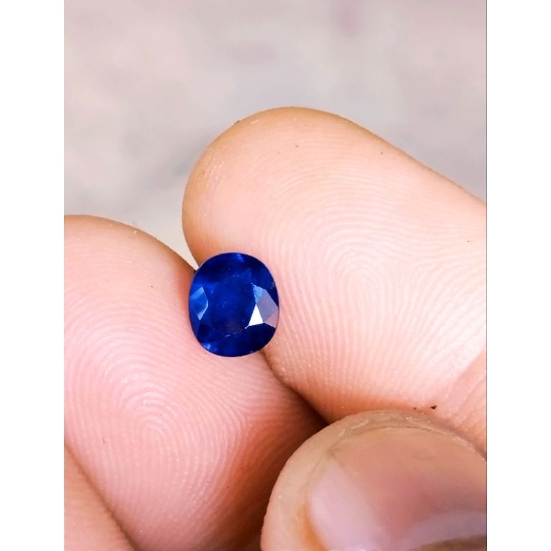 vivid blue royal blue safir ceylon Srilanka memo big