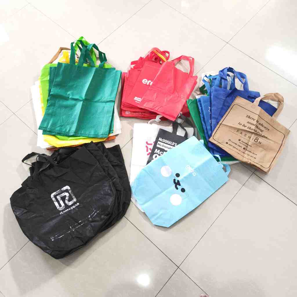 Tas Tote Bag Bekas Layak Pakai Bersih