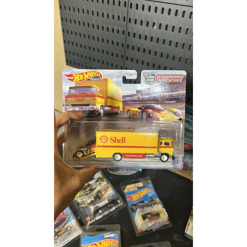 TEAM TRANSPORT PORSCHE SHELL HOTWHEELS