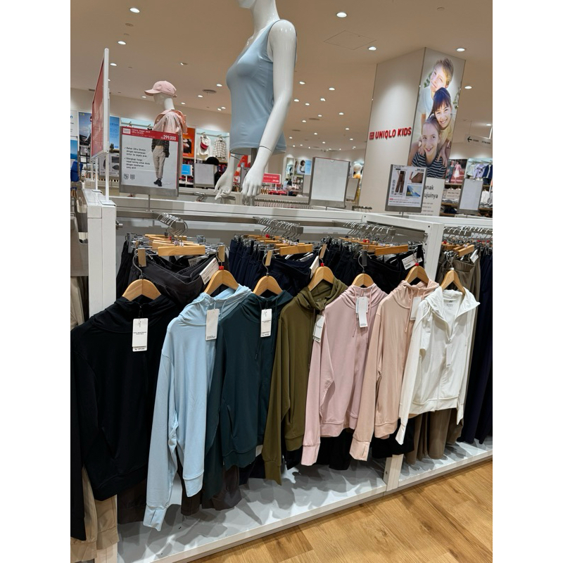 Uniqlo Jaket Airsm Sale