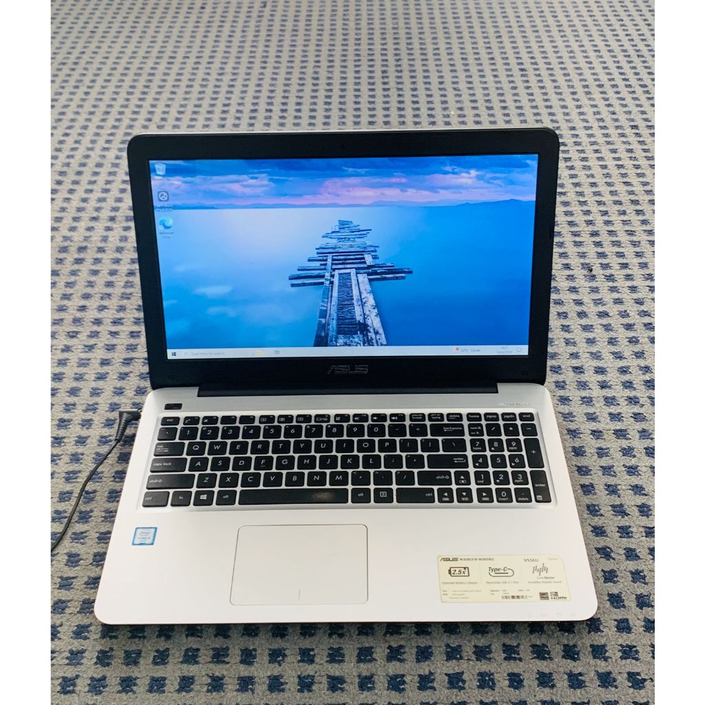 ASUS X556UA Core i5 Gen 6 Intel HD Graphics 520