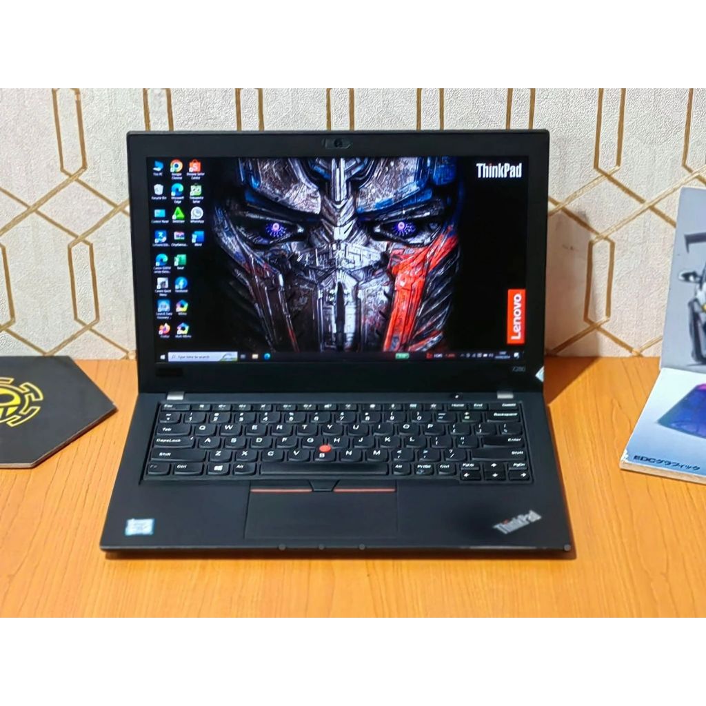 Lenovo ThinkPad X280 Core i7 Gen 8 Intel UHD Graphics 620