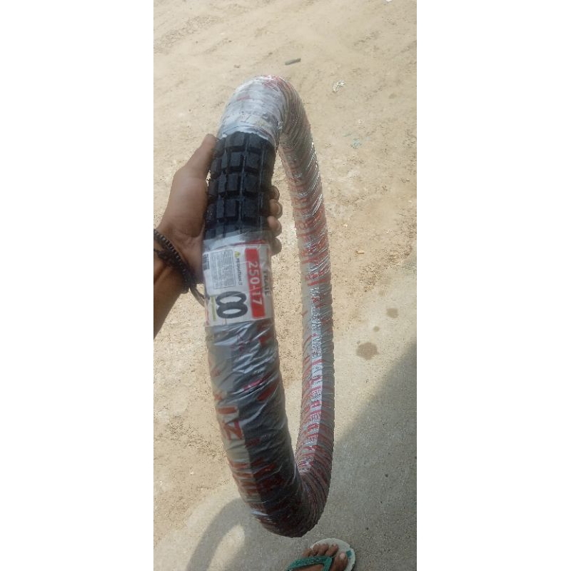 Ban Luar Trail 250 ring 17