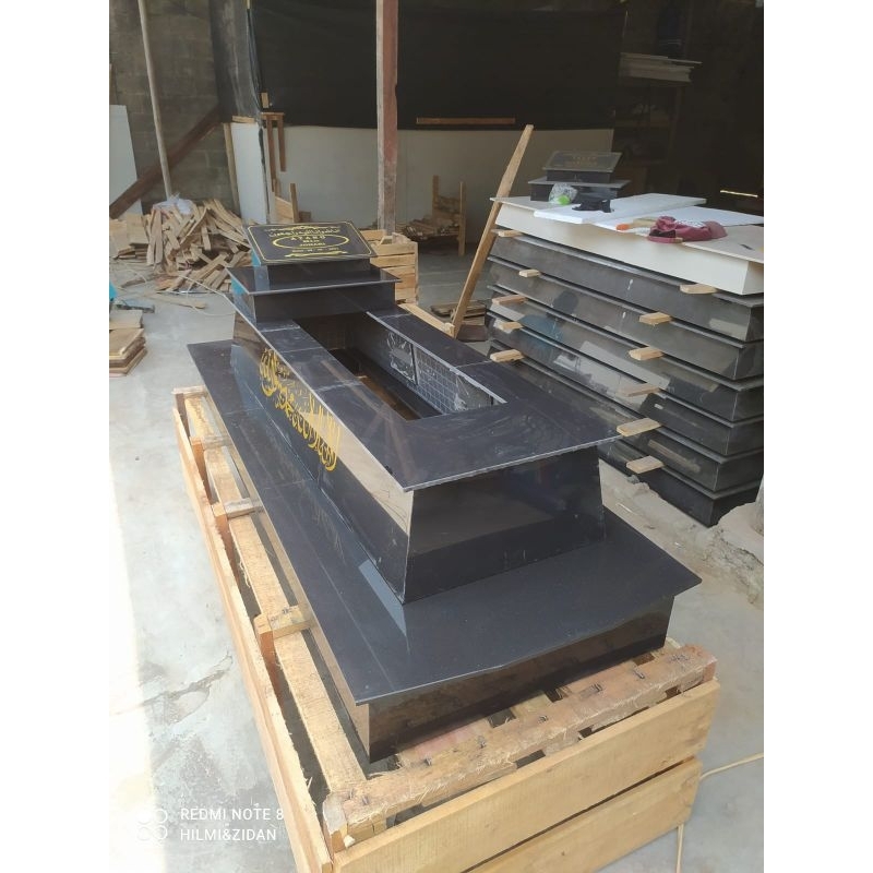 Makam Full Granit 2 Umpak Jumbo Kuburan Granit