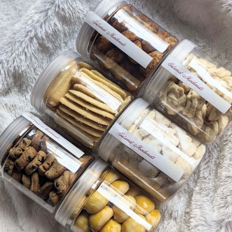 

Kue Kering Nastar, Lidah Kucing, Palm Cheese, Putri Salju, Chocochip, Sagu Keju