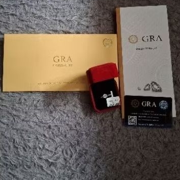 cincin GRA MOISSANITE