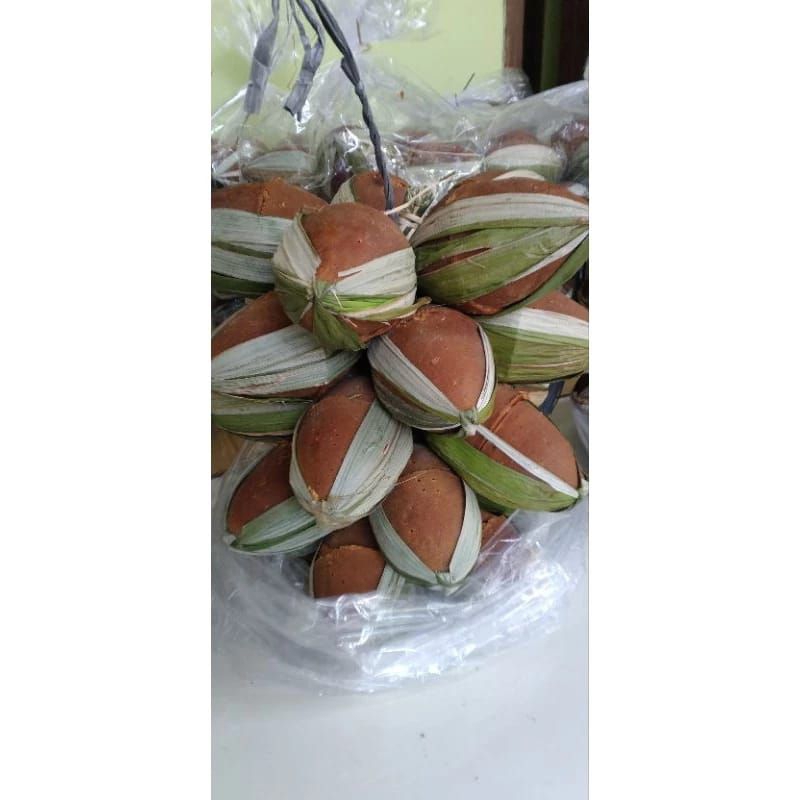 

Gula Aren Asli Lebak Banten Tanpa Bahan campuran/ Tanpa Pengawet isi 1 pasang 2 Batok
