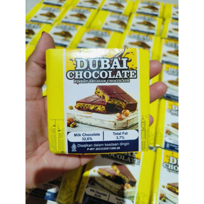 

COKLAT DUBAI MINI 130gr
