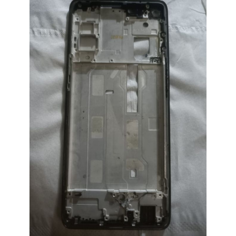 tatakan Lcd reno 4 pro