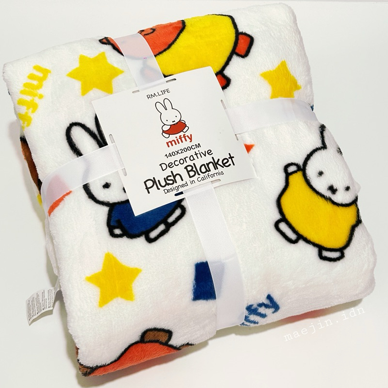 MIFFY Boris Blanket Selimut Miffy Plush Blanket