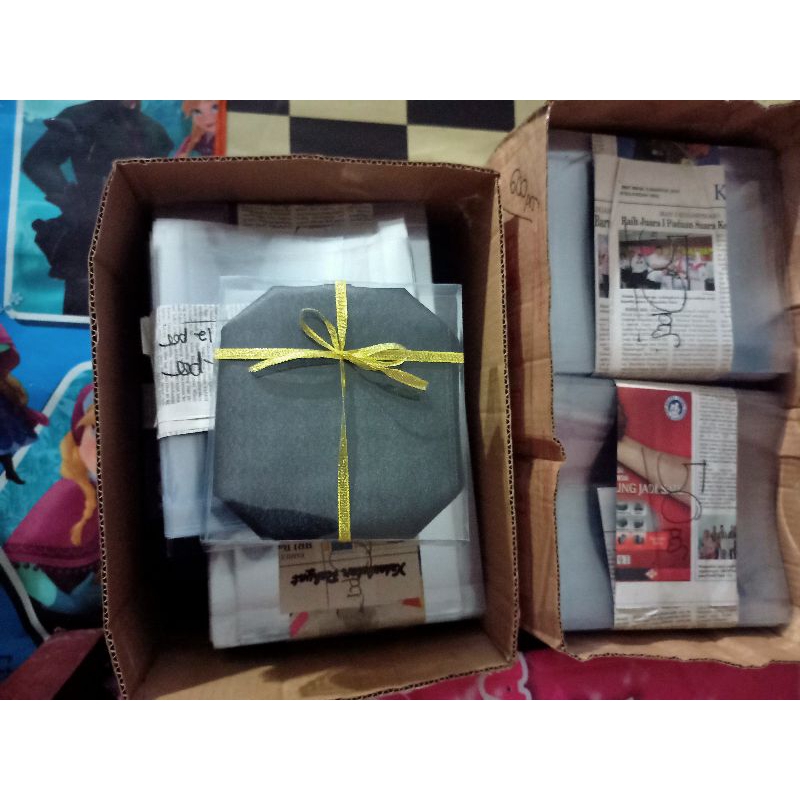 

custom box fullmika bukaan samping uk. 19x19x1,5