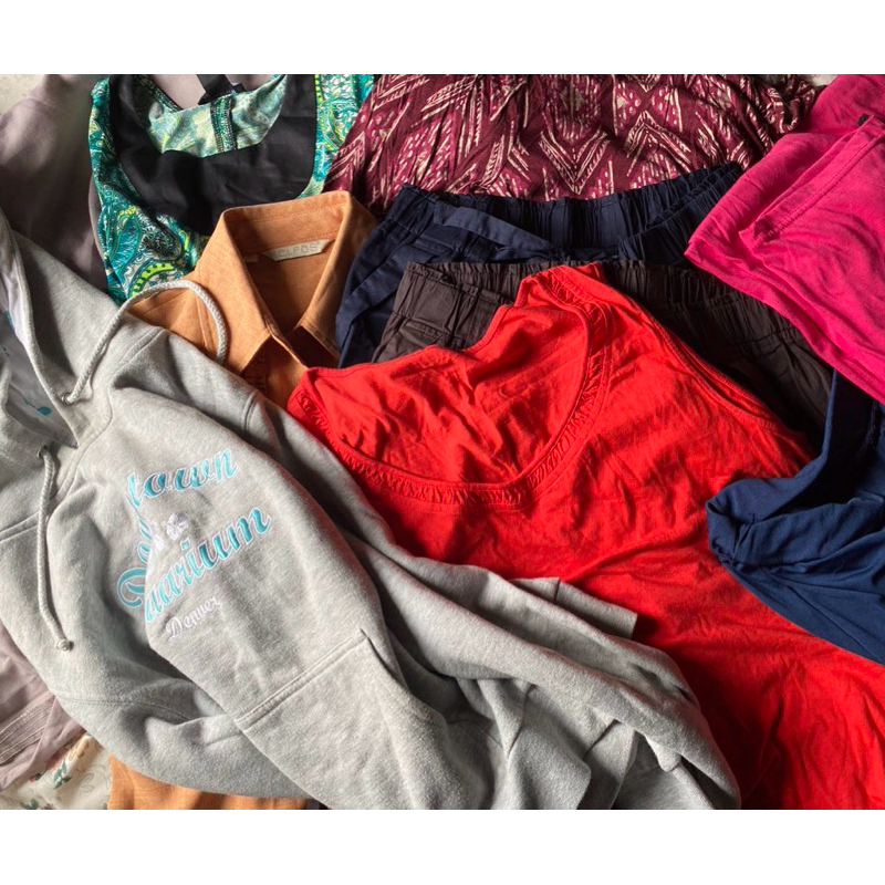 Baju, daster, gamis, dan kemeja