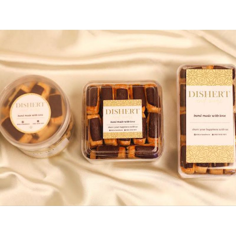 

D&M Kue Kering Chocostik Premium