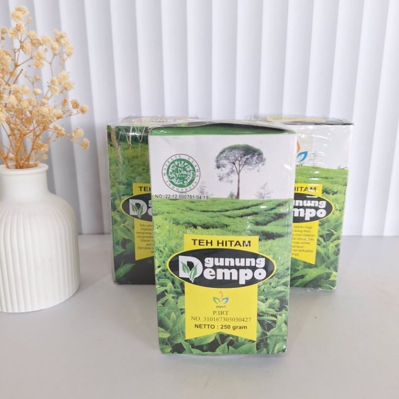 

Teh hitam kotak besar
