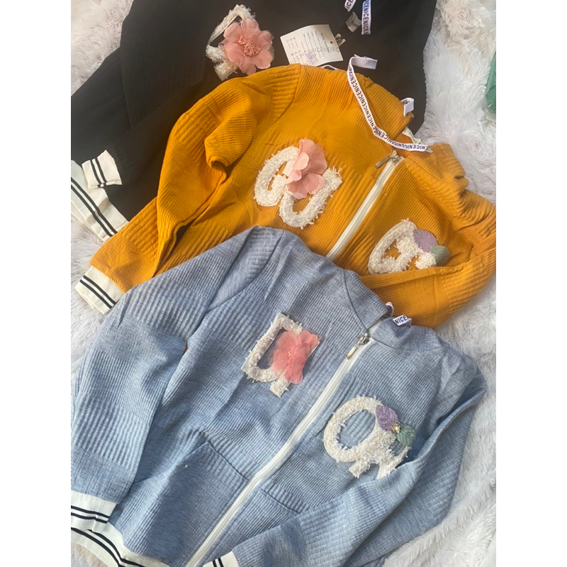 atasan sweter hoodie knit import bunga timbul dior