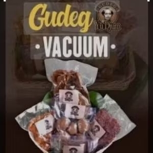 

Paket Gudeg Yu Djum Vakum/ Vacum Besek Frozen Gudeg + Telur 5 + Krecek