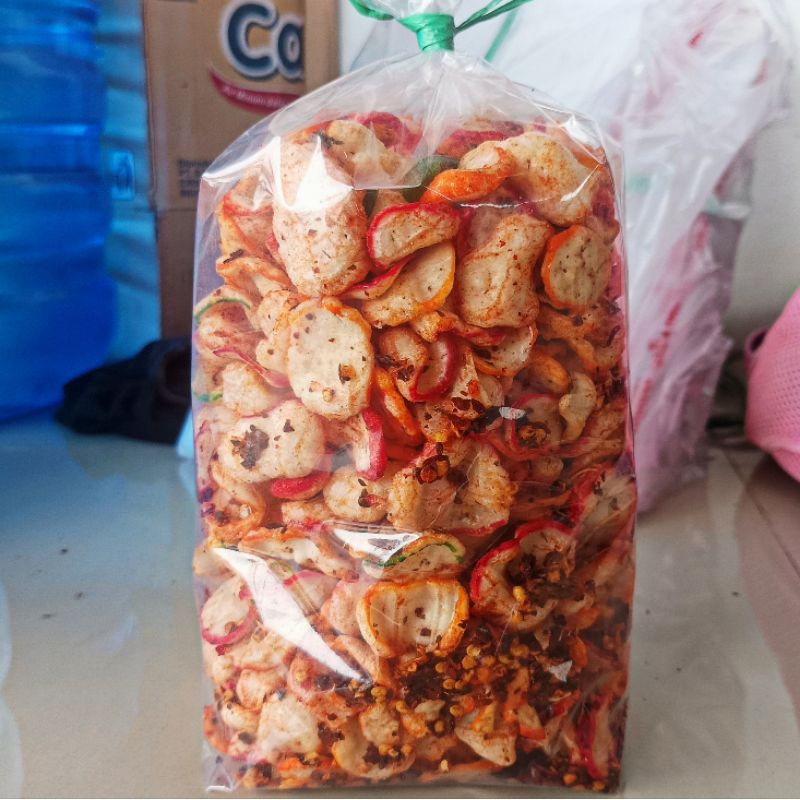 

KERUPUK SEBLAK /KERUPUK SEBLAK BULAT 200 GRAM