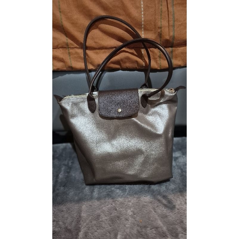 Tas Preloved Warna Gold / Tas LC Baru juga