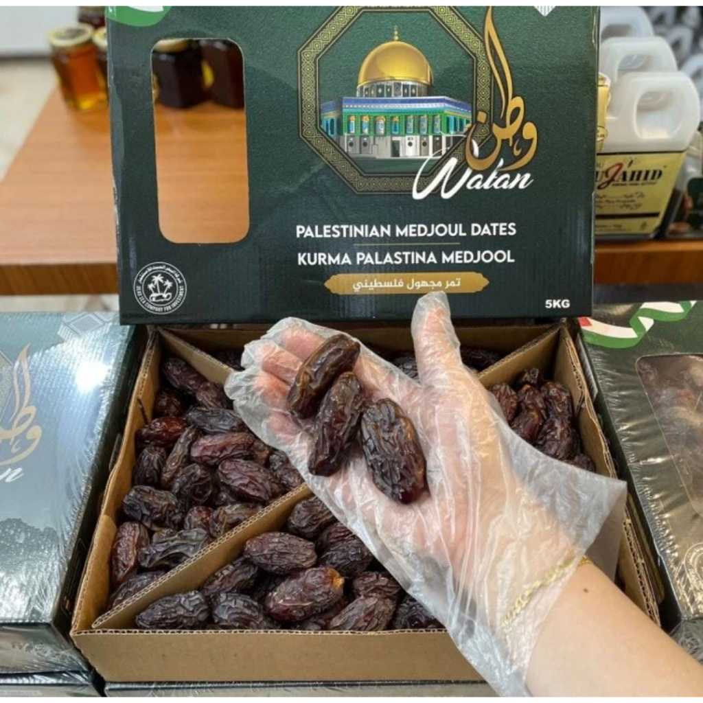 

Kurma Medjol Watan Palestine Super jumbo Kemasan 5kg