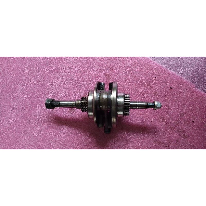 bandul/ kruk as beat karbu original copotan motor