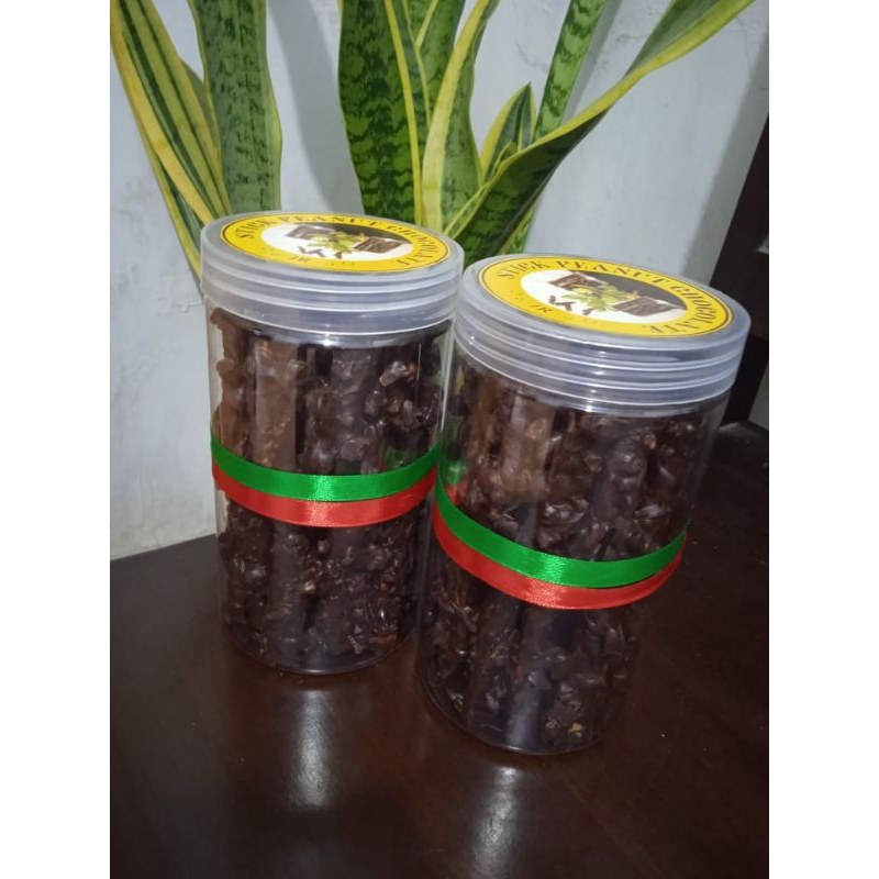 

Kue Lebaran Stik Kacang Cokelat Premium Handmade 500 Gram
