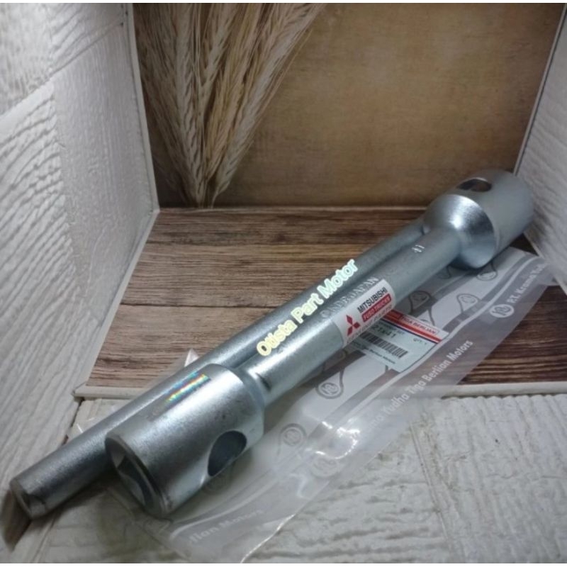 KUNCI RODA CANTER PS125 PS136 PS 125 136 TURBO 21X41 KDR JAPAN ORI