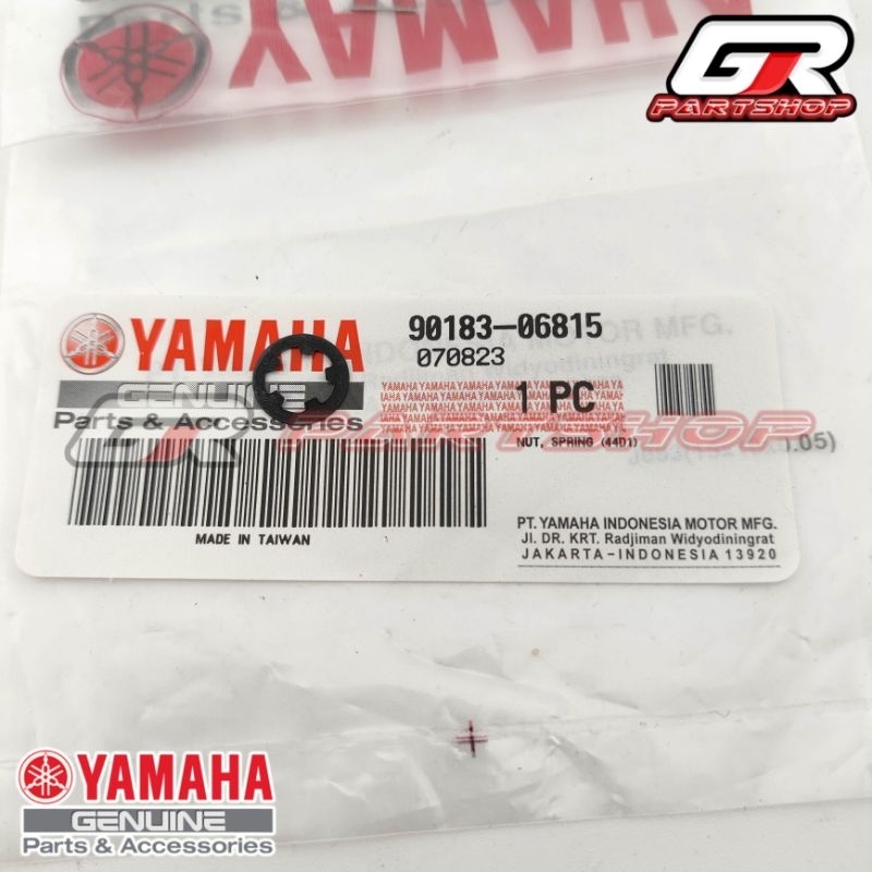 

SPRING RING KLIP CLIP BODY BELAKANG,KLIP COVER STANG NMAX N-MAX N MAX OLD ORIGINAL YAMAHA ORI YGP