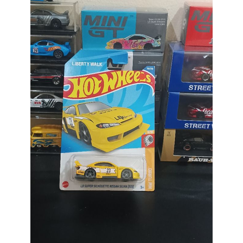 Hot Wheels Nissan Silvia S15 LbWK - Kuning