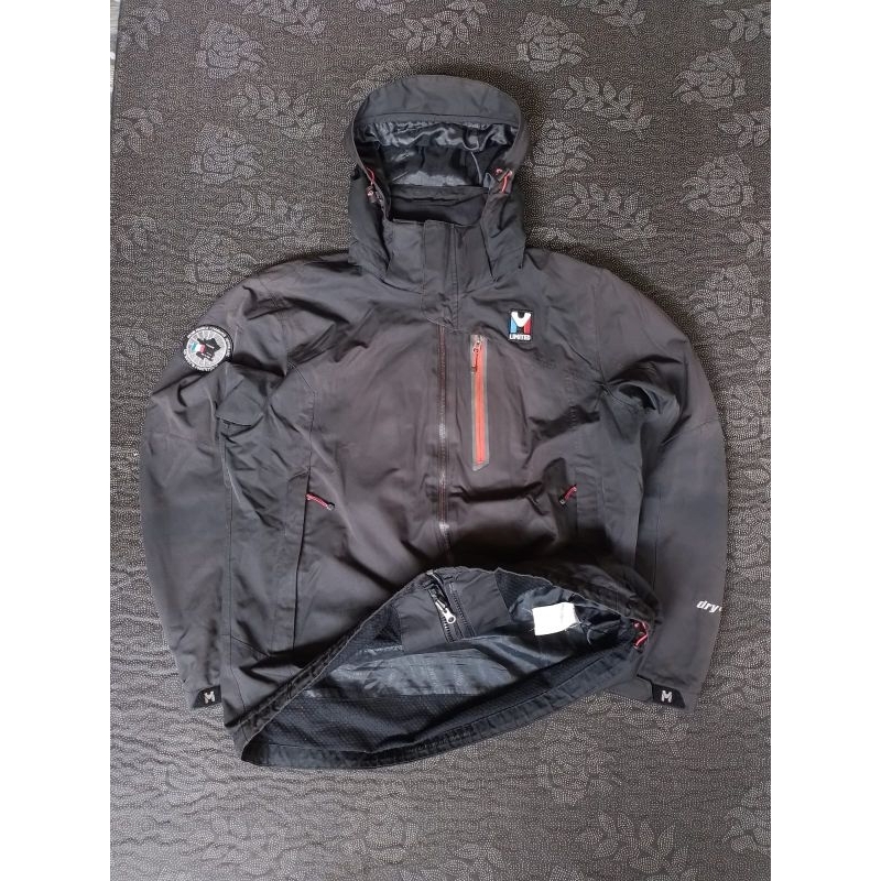 Jaket Gunung M Limited