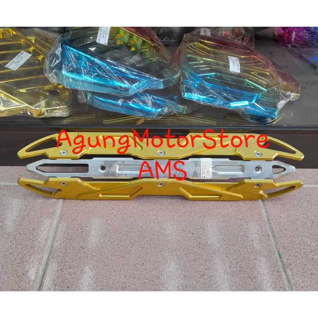 COVER KNALPOT BESI YAMAHA NMAX NUI RACING