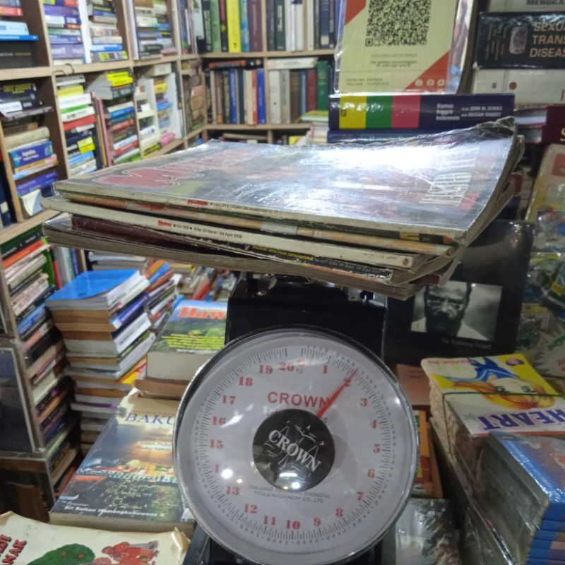 majalah misteri 2 kilo 7 buku Rp 45.000 bekas