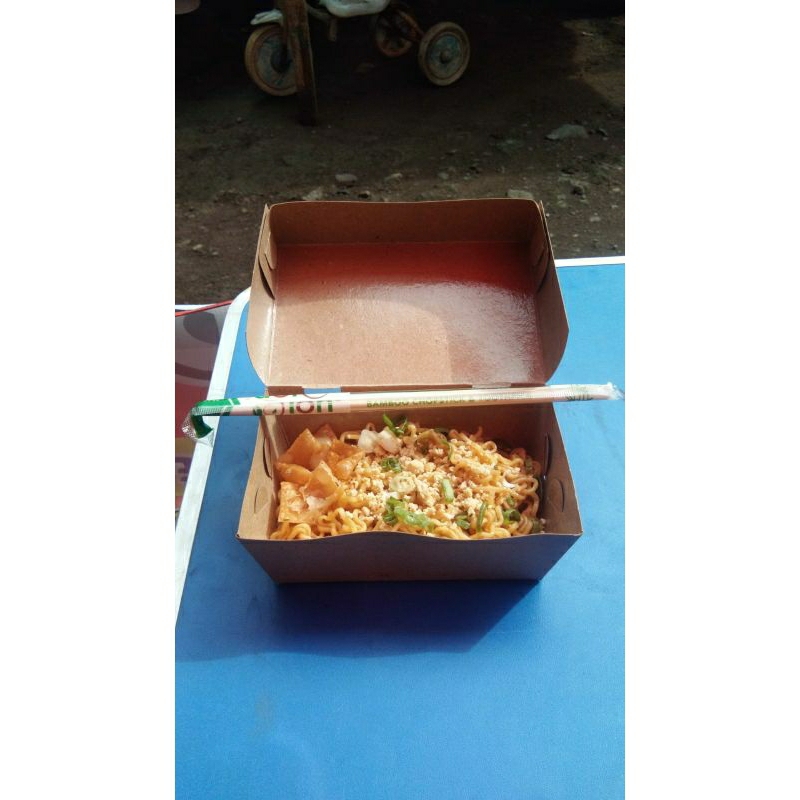 

Mie Gocengan Rp 5000 Varian Level Pedas (Dikirim Kemasan Frozen Food)