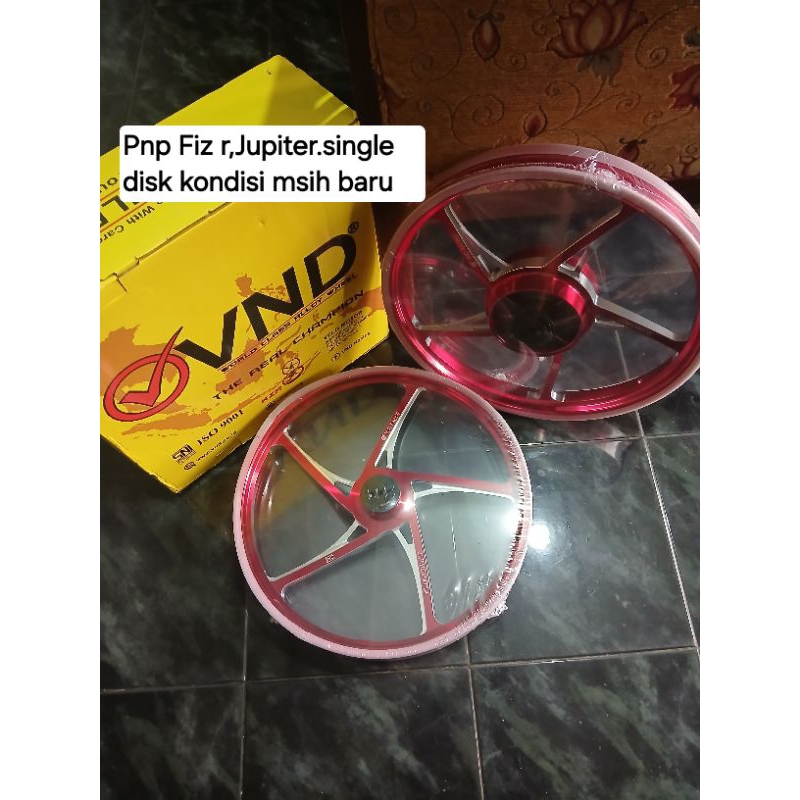 Vnd kzr fiz r wrna merah