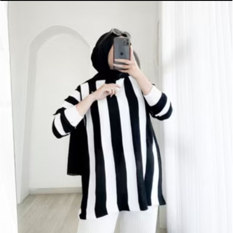 Aerish blouse oversize rajut wanita