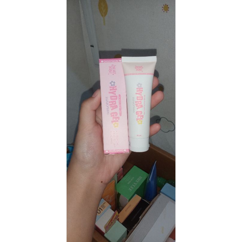 preloved ohmyskin hydra gel sunscreen, sunscreen gel (isi 98%)