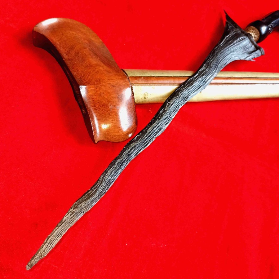 Keris Sepuh Sempono Luk 9 Pamor singkir Tangguh Majapahit  Koleksi Pusaka Antik